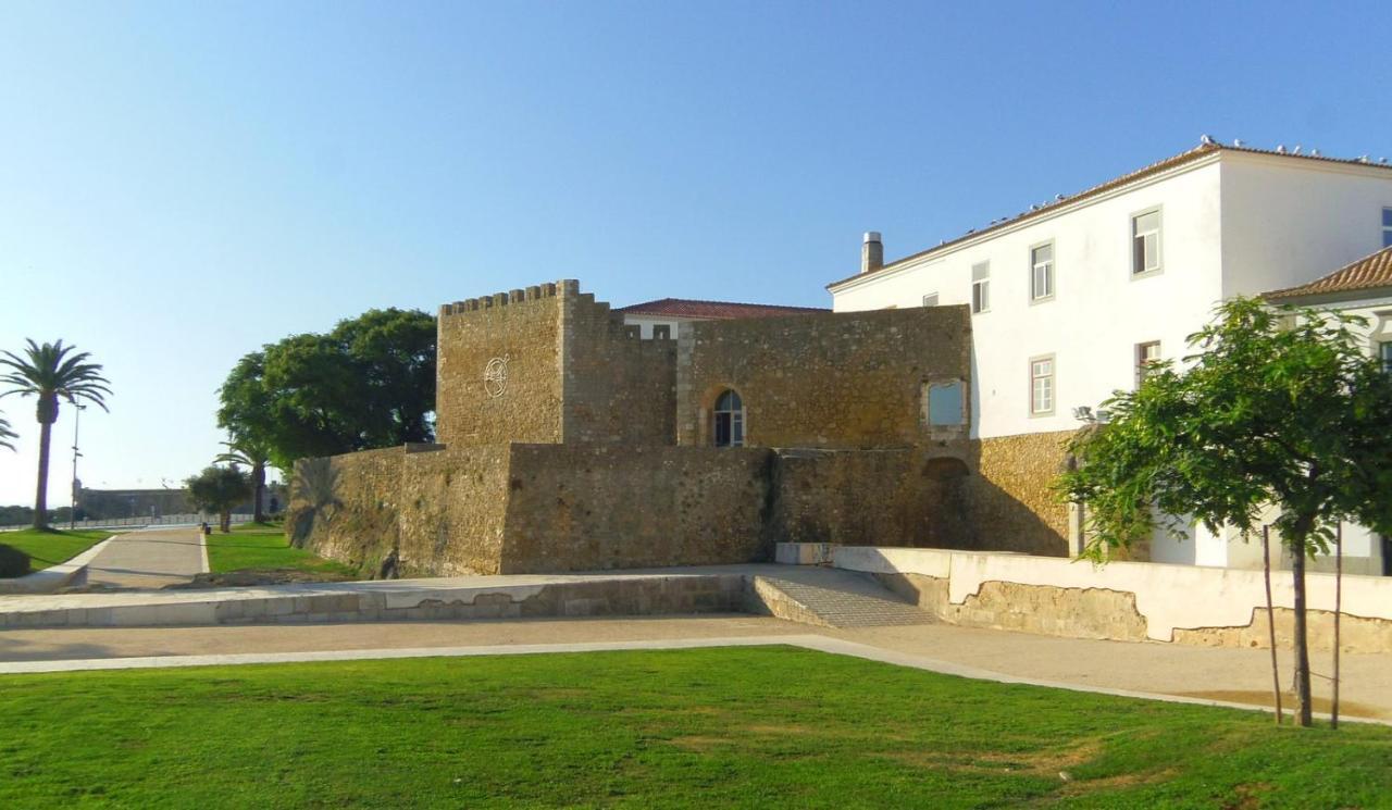 Farol Bed & Breakfast *