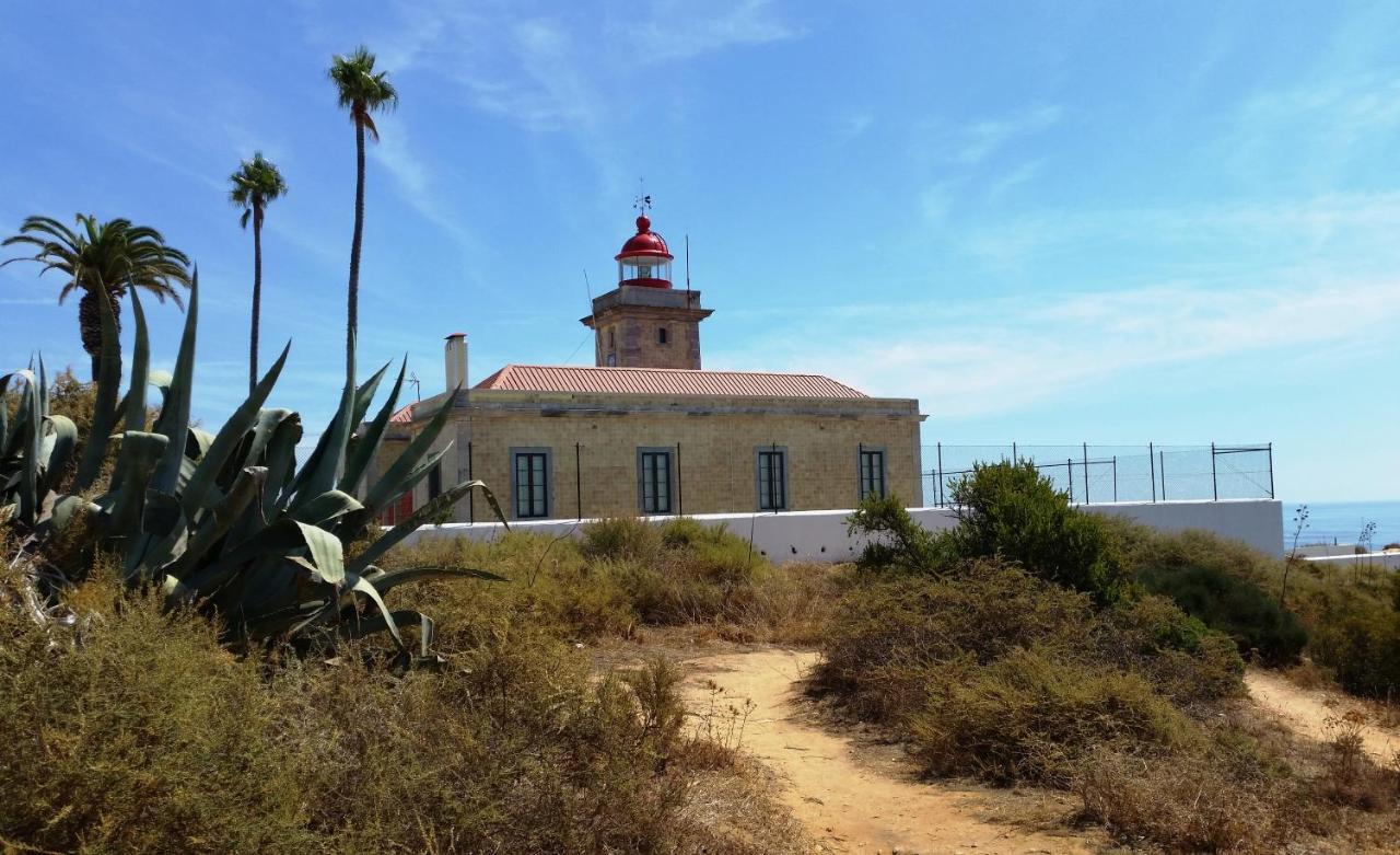 Farol *